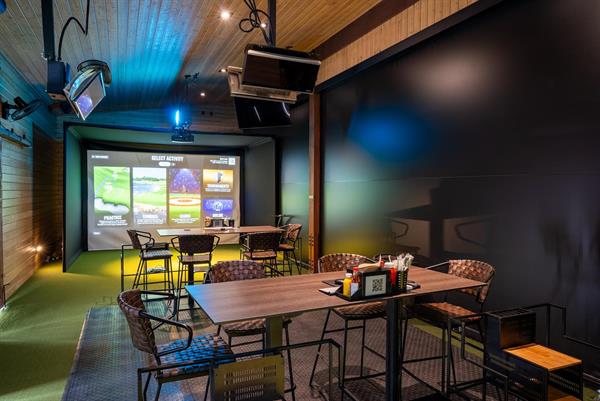 The_River_Club_Barn_Trackman_Simulator_Boise_Idaho-4